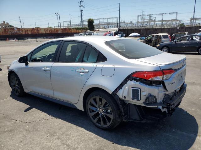 JTDBCMFE3SJ040466 - 2025 TOYOTA COROLLA LE Silber Foto 2