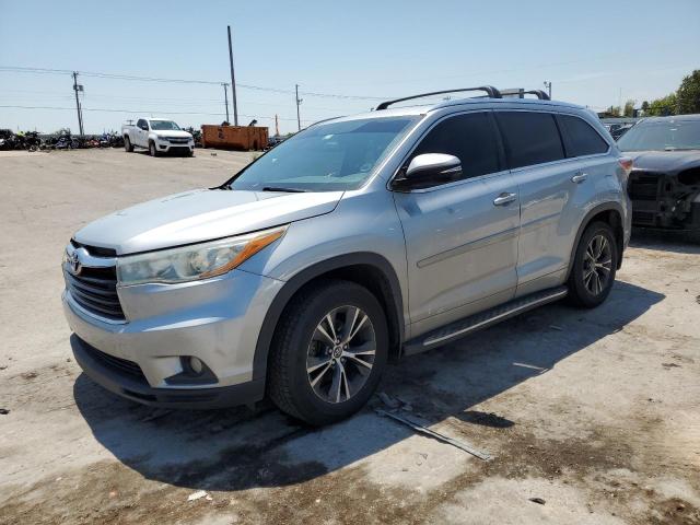 5TDKKRFHXGS163931 - 2016 TOYOTA HIGHLANDER XLE SILVER photo 1