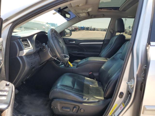 5TDKKRFHXGS163931 - 2016 TOYOTA HIGHLANDER XLE SILVER photo 7