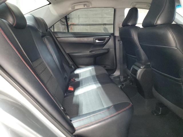 4T1BF1FK1GU225449 - 2016 TOYOTA CAMRY LE SILVER photo 10