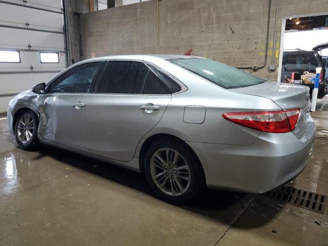 4T1BF1FK1GU225449 - 2016 TOYOTA CAMRY LE SILVER photo 2