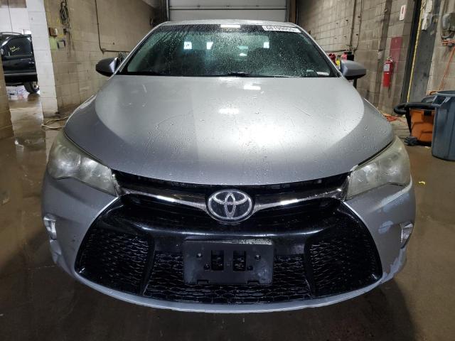 4T1BF1FK1GU225449 - 2016 TOYOTA CAMRY LE SILVER photo 5