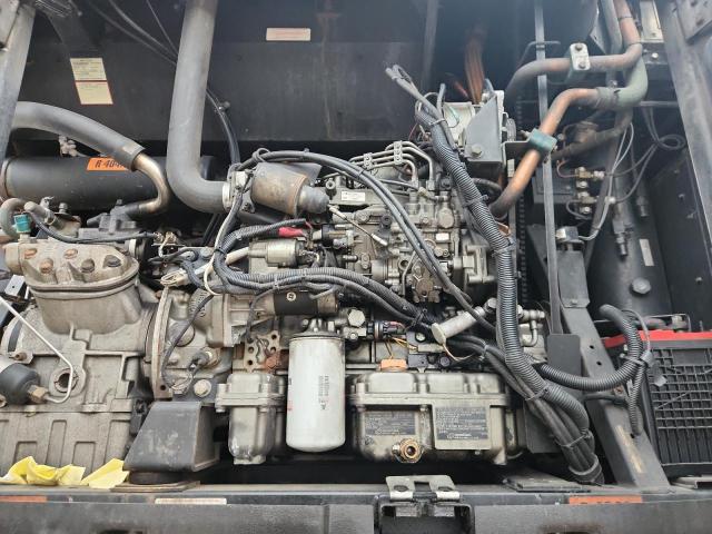 1UYVS248XEU844219 - 2014 UTILITY VS2RA თეთრი ფოტო 7