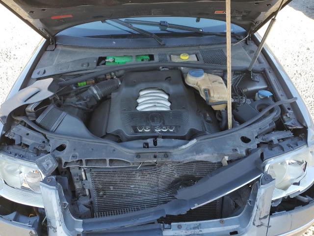 WVWRH63B43P242673 - 2003 VOLKSWAGEN PASSAT GLX Boz foto 11