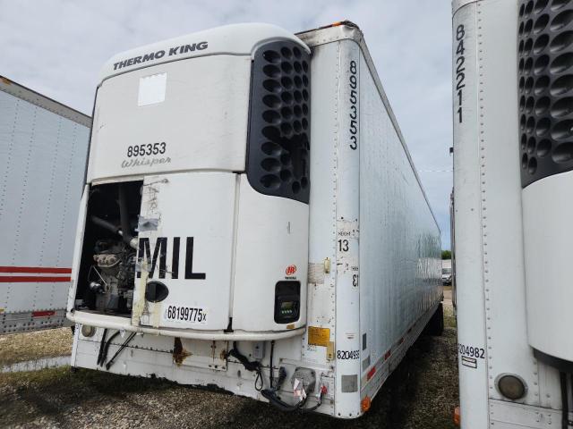 1UYVS2485BM020804 - 2011 UTILITY VS2RA თეთრი ფოტო 2