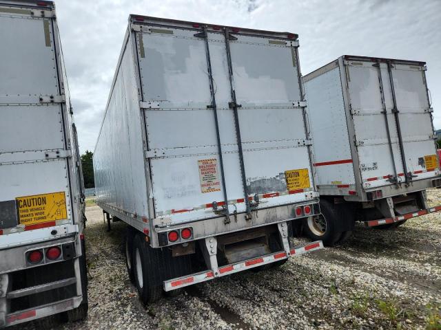 1UYVS2485BM020804 - 2011 UTILITY VS2RA თეთრი ფოტო 3