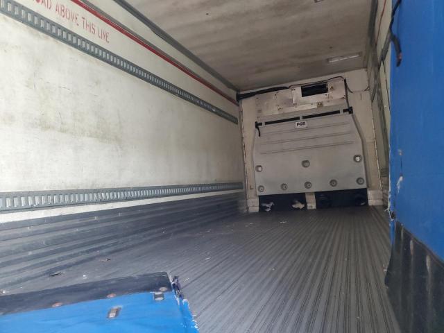 1UYVS2485BM020804 - 2011 UTILITY VS2RA თეთრი ფოტო 5