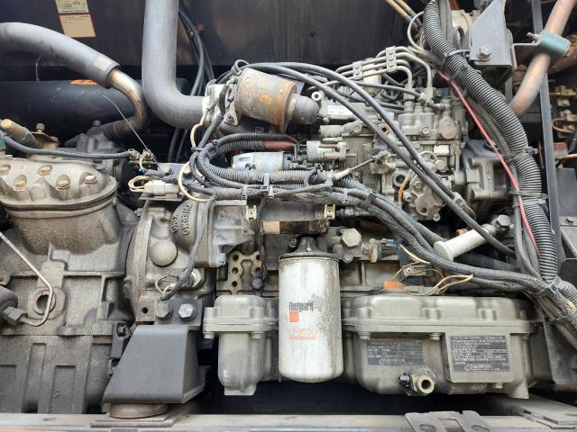 1UYVS2486EU844217 - 2014 UTILITY VS2RA თეთრი ფოტო 10