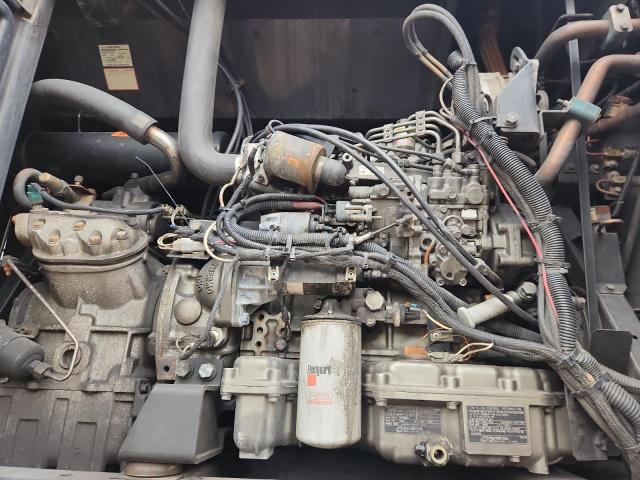 1UYVS2486EU844217 - 2014 UTILITY VS2RA თეთრი ფოტო 7