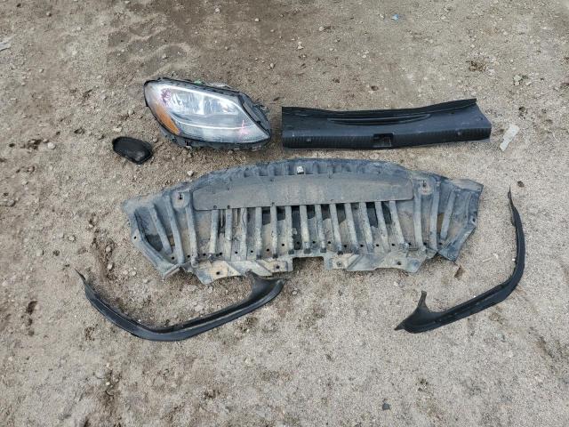 WDDWF4JB0HR296876 - 2017 MERCEDES-BENZ C 300 WHITE photo 12