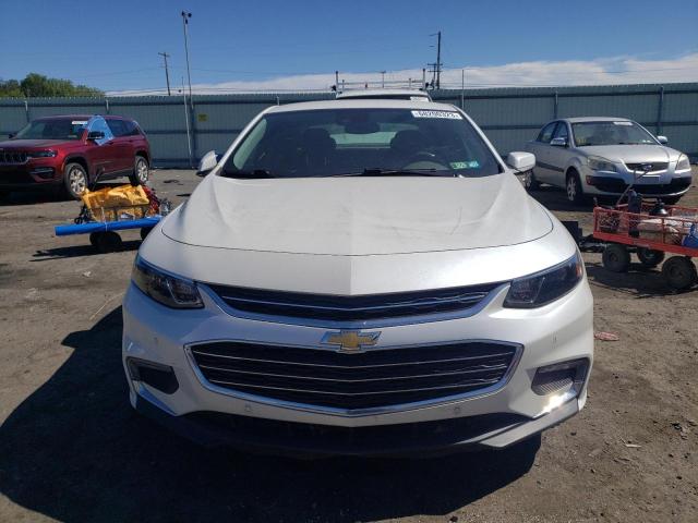 1G1ZJ5SU7GF312236 - 2016 CHEVROLET MALIBU HYBRID WHITE photo 5