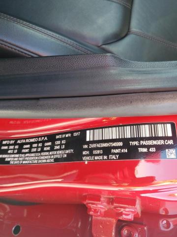 ZARFAEBN6H7546999 - 2017 ALFA ROMEO GIULIA 红色 照片 12
