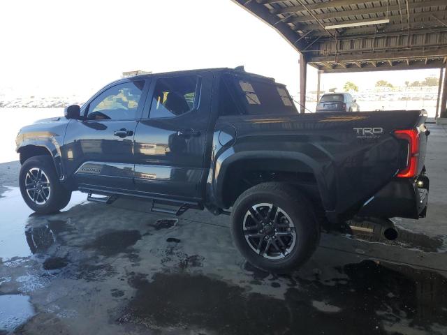 3TYLC5LN9ST018090 - 2025 TOYOTA TACOMA DOUBLE CAB ნაცრისფერი ფოტო 2