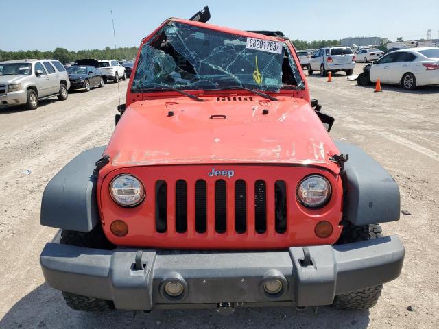 1C4GJWAG8DL681880 - 2013 JEEP WRANGLER SPORT RED photo 5