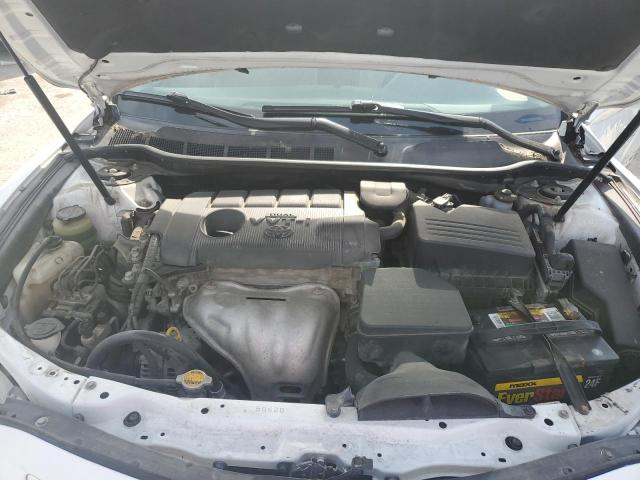 4T1BF3EK3BU679479 - 2011 TOYOTA CAMRY BASE Weiß Foto 11