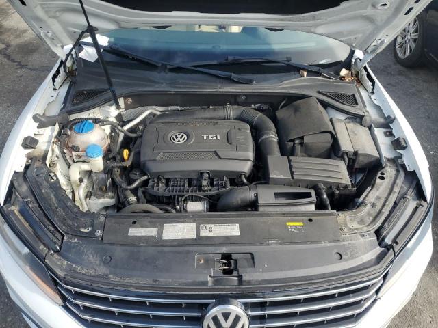 1VWBT7A36HC032105 - 2017 VOLKSWAGEN PASSAT SE WHITE photo 11
