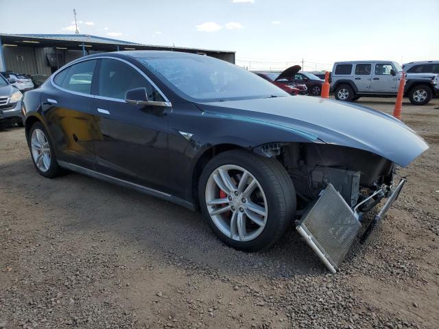 5YJSA1E45FF115274 - 2015 TESLA MODEL S Սև լուսանկար 4