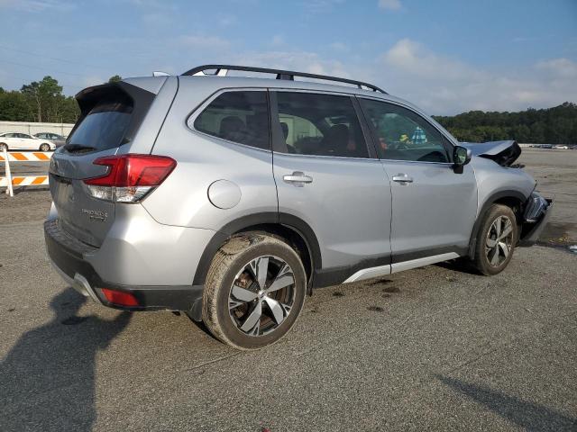 JF2SKAXC5LH591801 - 2020 SUBARU FORESTER TOURING 银色 照片 3