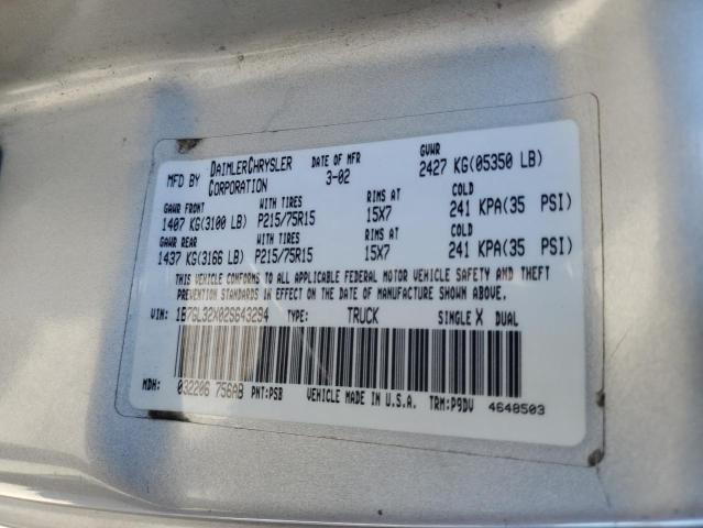 1B7GL32X02S643294 - 2002 DODGE DAKOTA SPORT GRAY photo 13