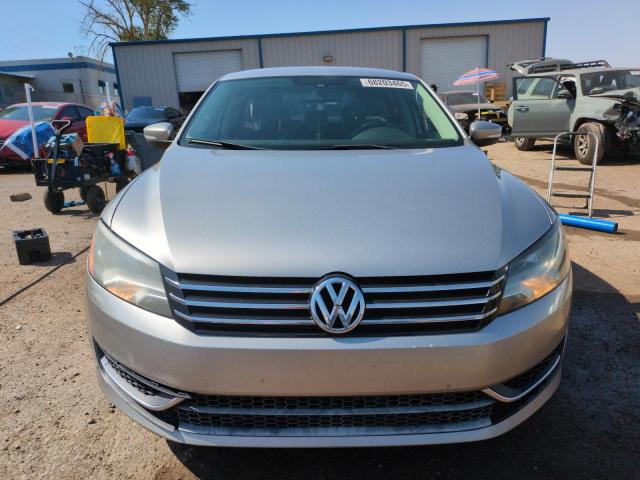 1VWBP7A35DC050657 - 2013 VOLKSWAGEN PASSAT SE Gümüş foto 5