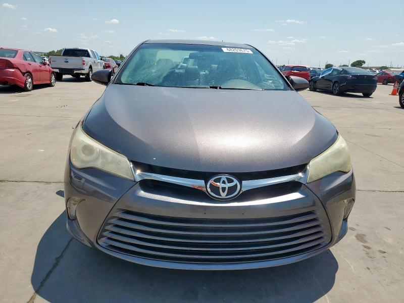 4T1BF1FK1FU875414 - 2015 TOYOTA CAMRY LE GRAY photo 5