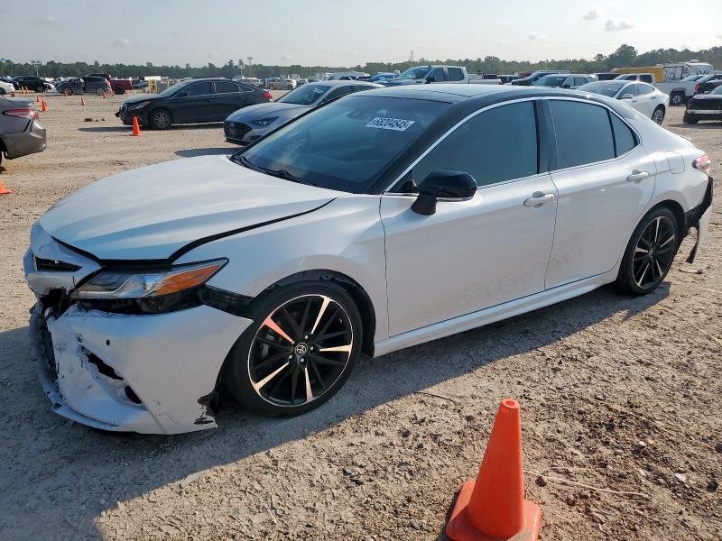 2018 TOYOTA CAMRY XSE, 