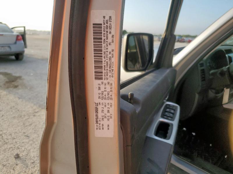 1C4PJMAK8CW123954 - 2012 JEEP LIBERTY SPORT 银色 照片 13