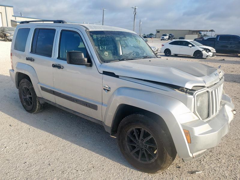 1C4PJMAK8CW123954 - 2012 JEEP LIBERTY SPORT 银色 照片 4