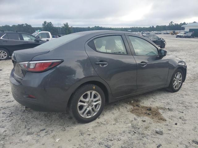 3MYDLBYV7JY318100 - 2018 TOYOTA YARIS IA 灰色 照片 3