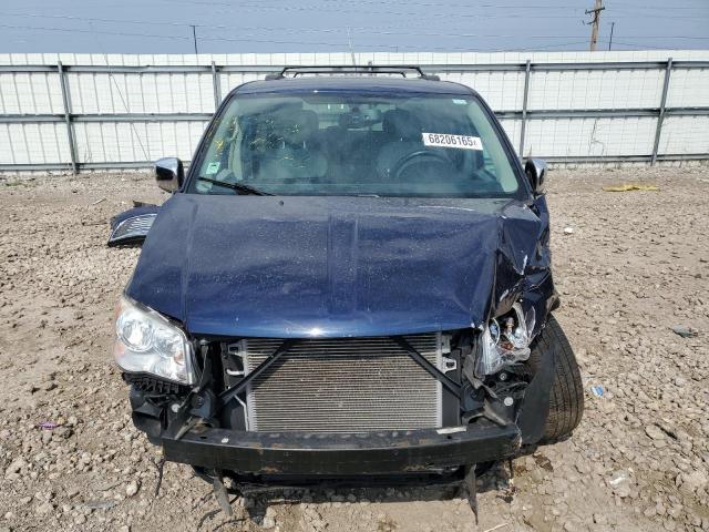 2C4RC1CG2ER171049 - 2014 CHRYSLER TOWN & COU TOURING L BLUE photo 5