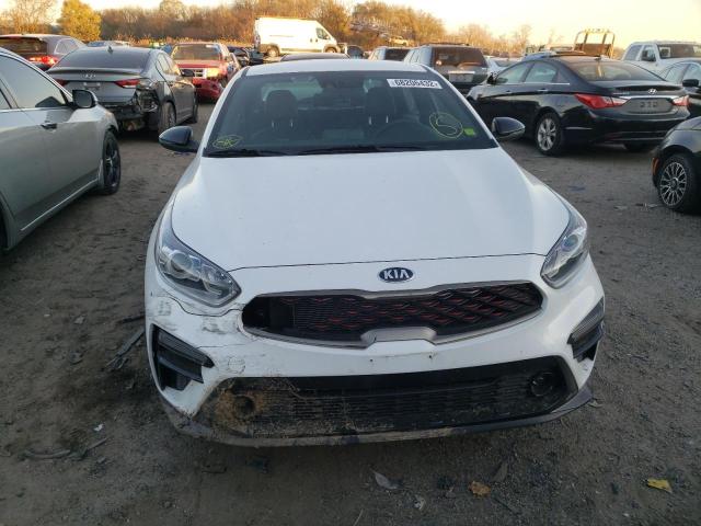 3KPF34AD2ME410256 - 2021 KIA FORTE GT LINE WHITE photo 5