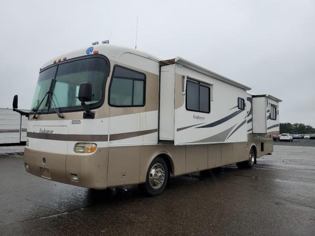 1RF12061712013843 - 2001 HOLIDAY RAMBLER ENDEAVOR Weiß Foto 2