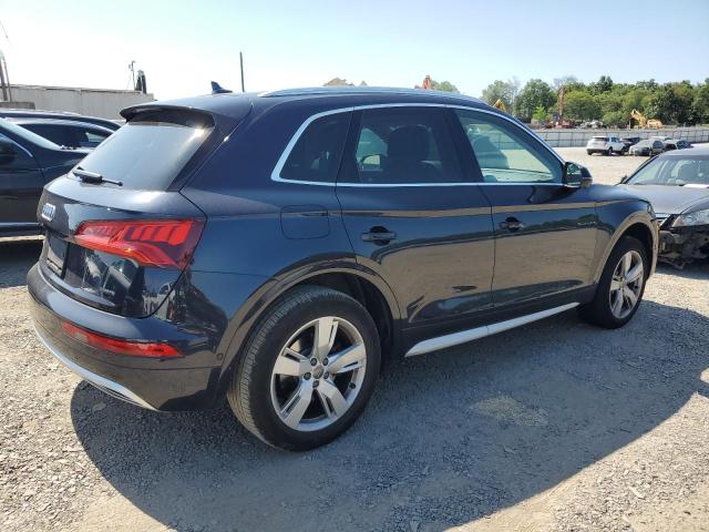 WA1CNAFY8K2045321 - 2019 AUDI Q5 PRESTIGE BLUE photo 3