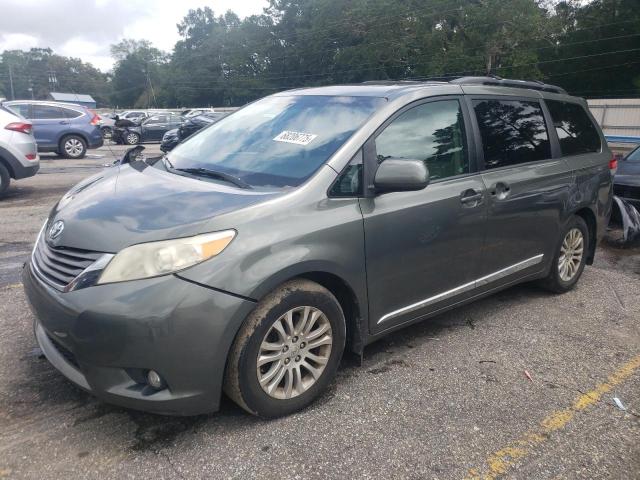 2011 TOYOTA SIENNA XLE, 