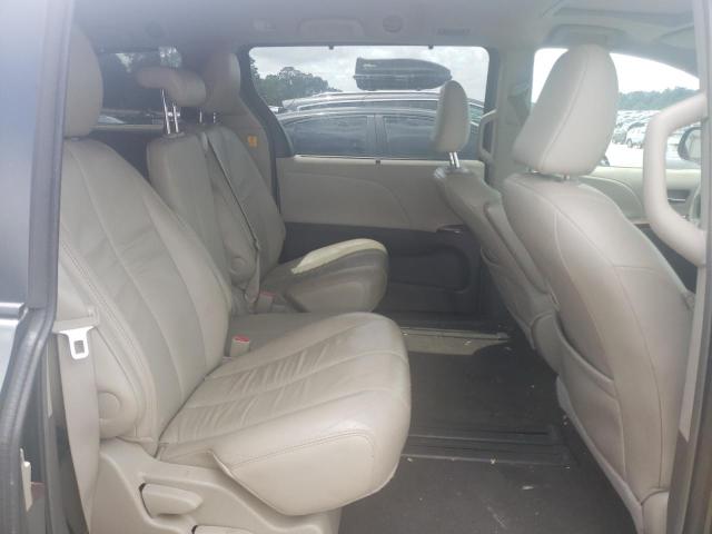 5TDYK3DCXBS066610 - 2011 TOYOTA SIENNA XLE GRAY photo 11