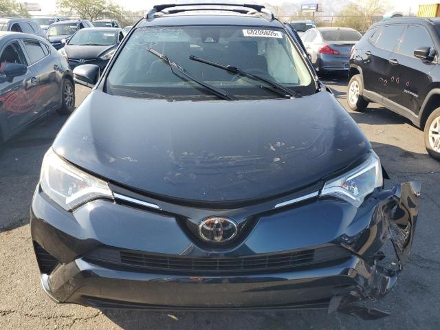JTMZFREV6JJ193362 - 2018 TOYOTA RAV4 LE BLUE photo 5