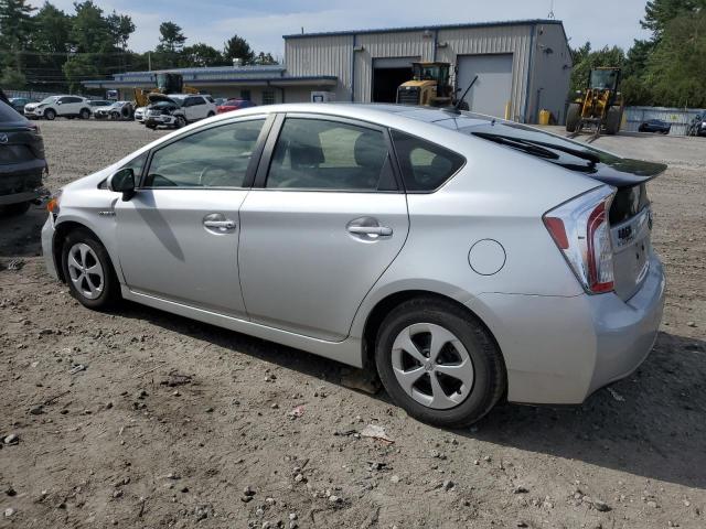 JTDKN3DUXF1870821 - 2015 TOYOTA PRIUS ვერცხლისფერი ფოტო 2