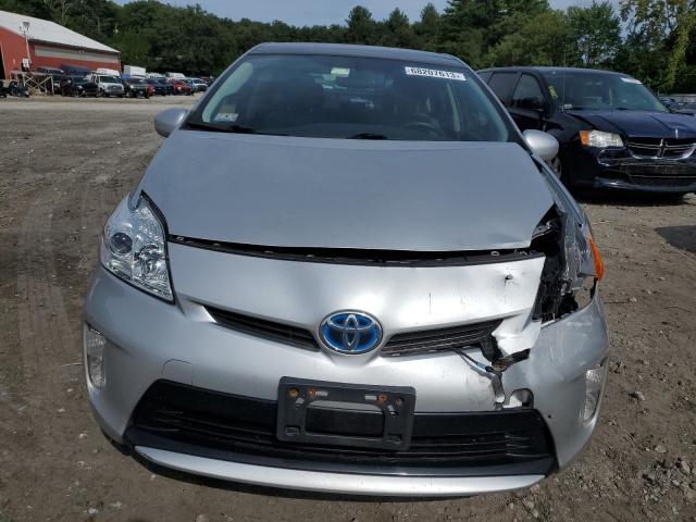 JTDKN3DUXF1870821 - 2015 TOYOTA PRIUS ვერცხლისფერი ფოტო 5