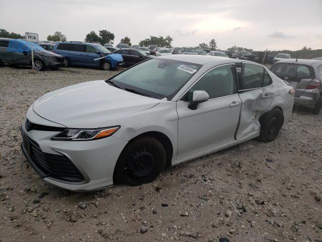 2022 TOYOTA CAMRY LE, 