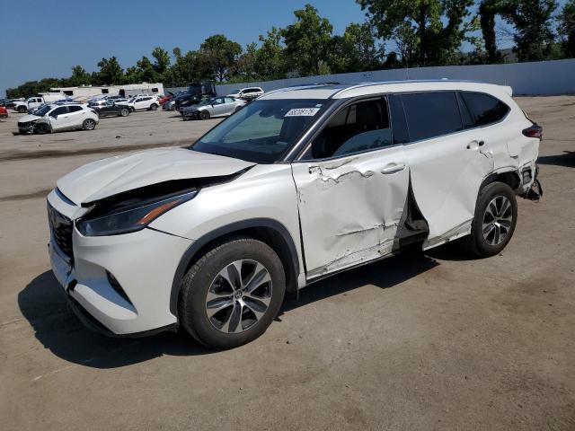 2021 TOYOTA HIGHLANDER XLE, 