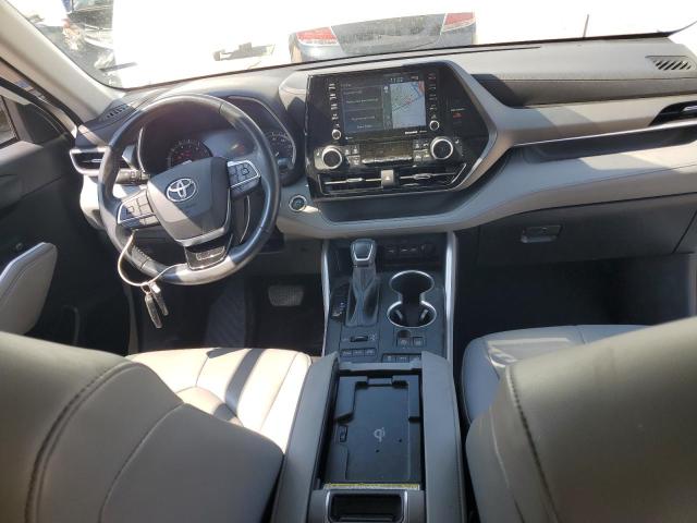 5TDHZRBH1MS540296 - 2021 TOYOTA HIGHLANDER XLE Beyaz fotoğraf 8