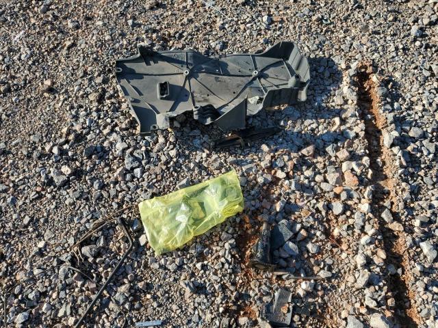 4T1G11AKXNU711394 - 2022 TOYOTA CAMRY SE 蓝色 照片 12