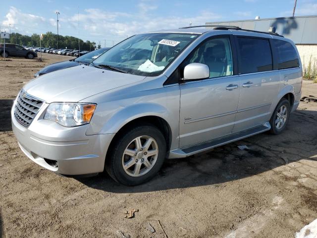 2A8HR54P58R832053 - 2008 CHRYSLER TOWN & COU TOURING 银色 照片 1