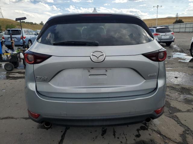 JM3KFBCL5H0208290 - 2017 MAZDA CX-5 TOURING 银色 照片 6