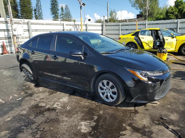 5YFB4MDE2RP224948 - 2024 TOYOTA COROLLA LE أسود صورة 4