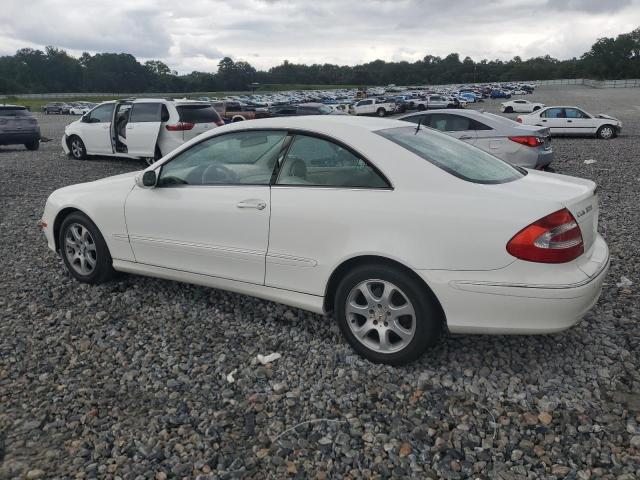 WDBTJ65J93F041757 - 2003 MERCEDES-BENZ CLK 320C WHITE photo 2