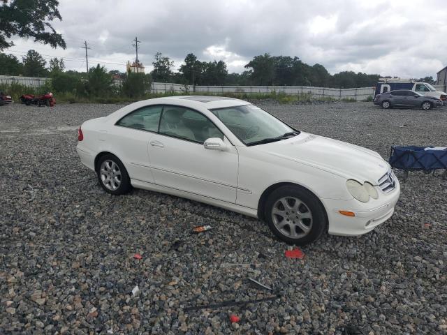 WDBTJ65J93F041757 - 2003 MERCEDES-BENZ CLK 320C WHITE photo 4