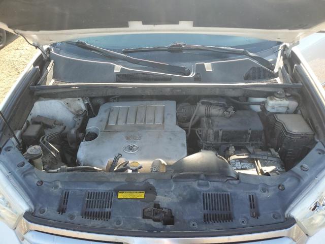 5TDZK3EH7BS028704 - 2011 TOYOTA HIGHLANDER BASE Белый фото 12