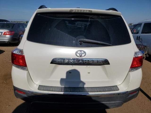 5TDZK3EH7BS028704 - 2011 TOYOTA HIGHLANDER BASE Белый фото 6