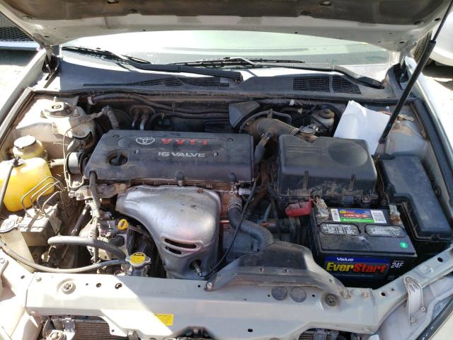 JTDBE32K030187299 - 2003 TOYOTA CAMRY LE SILVER photo 11